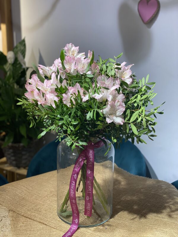 Ramo flores rosadas blancas Floralbir